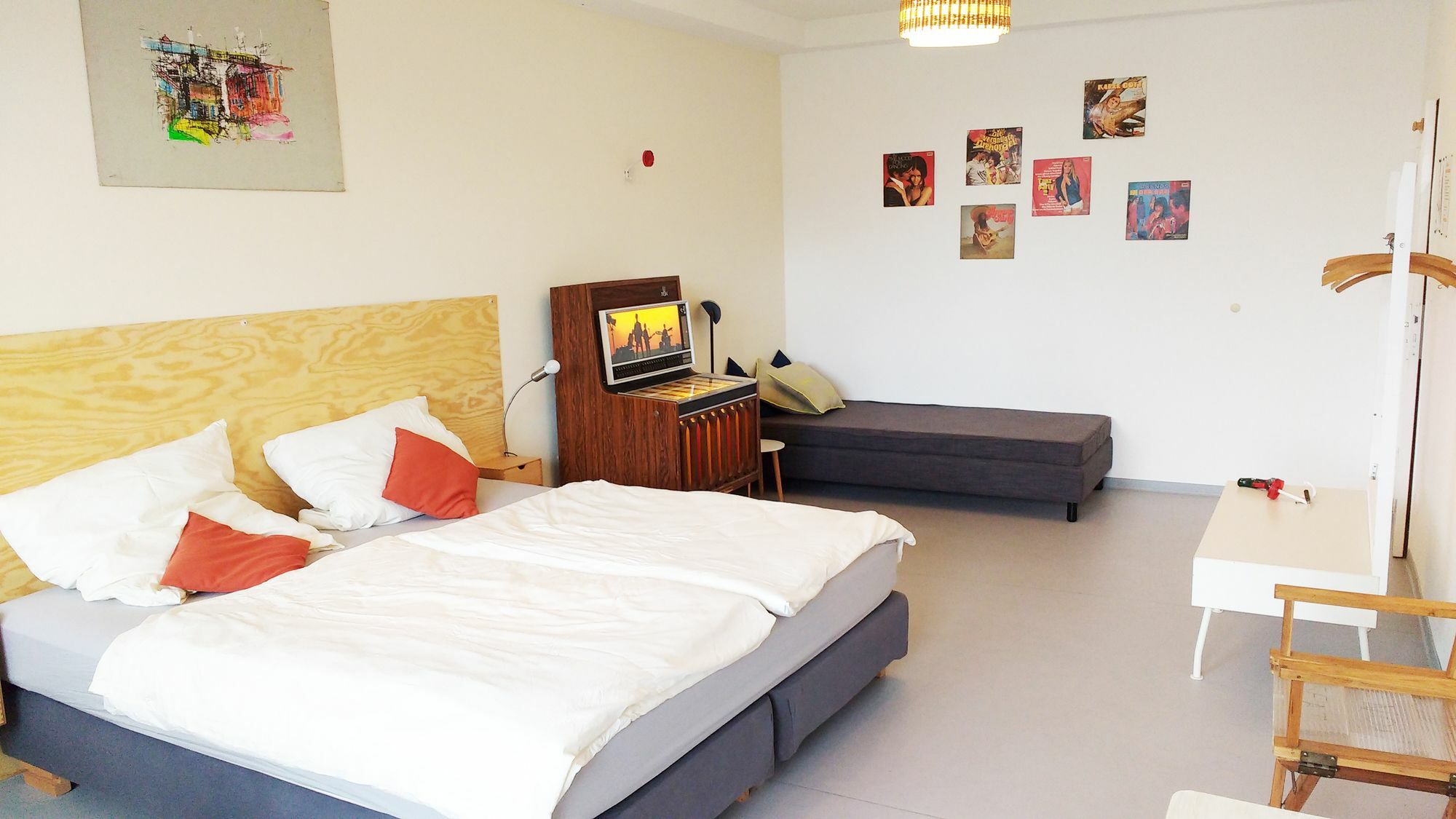 M I N I T E L Hotel Berlin Ngoại thất bức ảnh